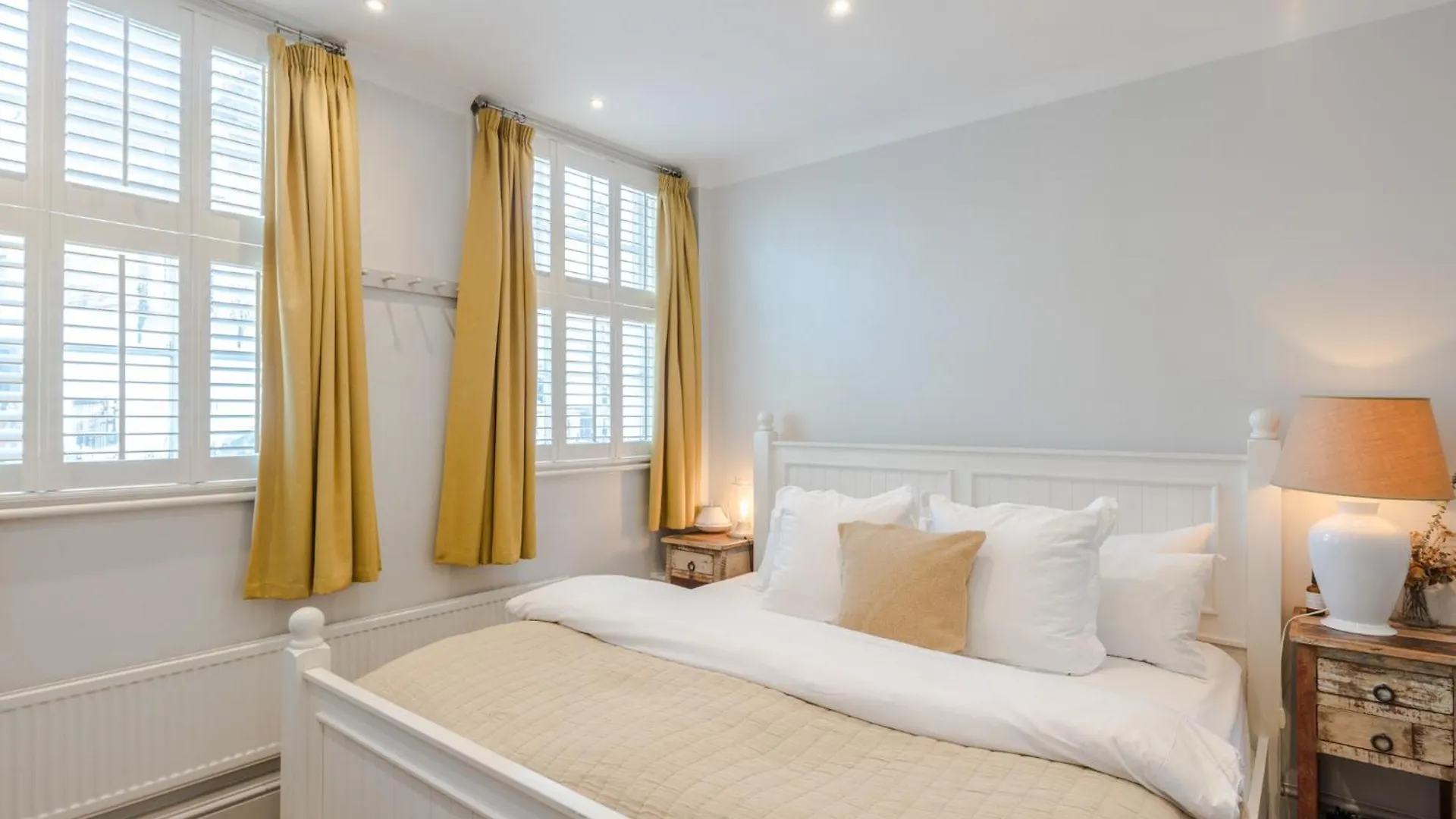 Bright De Beauvoir Pied A Terre London